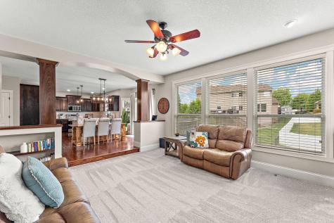 20693 Frost Court Lakeville MN 55044