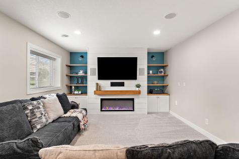 20693 Frost Court Lakeville MN 55044
