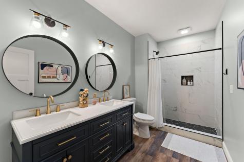 20693 Frost Court Lakeville MN 55044