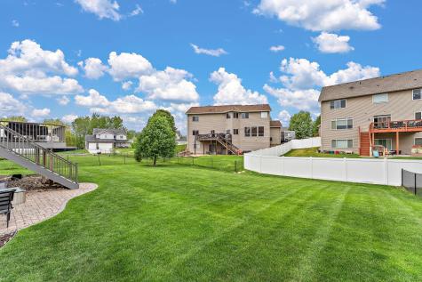 20693 Frost Court Lakeville MN 55044