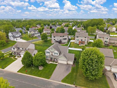 20693 Frost Court Lakeville MN 55044