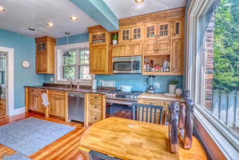 1222 9th Street S Fargo ND 58103