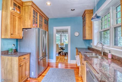 1222 9th Street S Fargo ND 58103