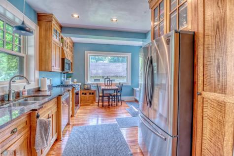 1222 9th Street S Fargo ND 58103