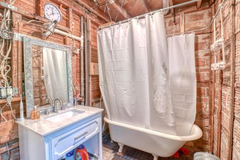 1222 9th Street S Fargo ND 58103