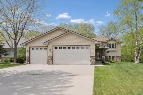 1021 Prairie Ridge Lane Lester Prairie MN 55354