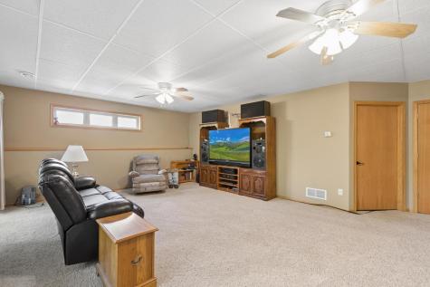 1021 Prairie Ridge Lane Lester Prairie MN 55354