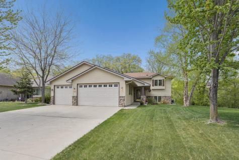 1021 Prairie Ridge Lane Lester Prairie MN 55354
