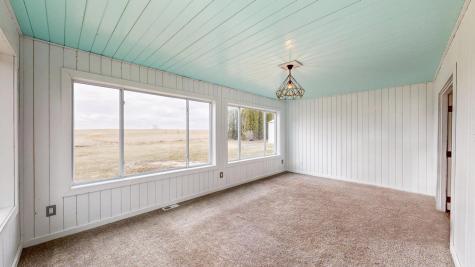 15151 304th Street Spring Valley MN 55975