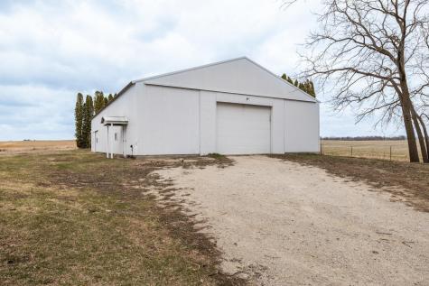 15151 304th Street Spring Valley MN 55975