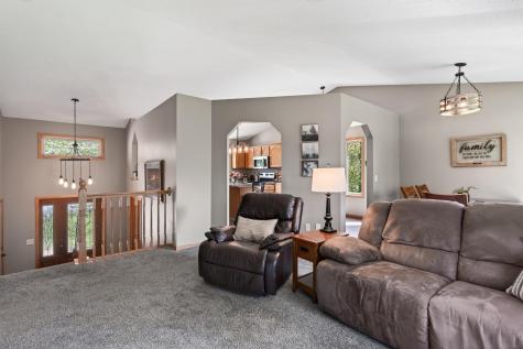 706 79th Street W Lino Lakes MN 55014