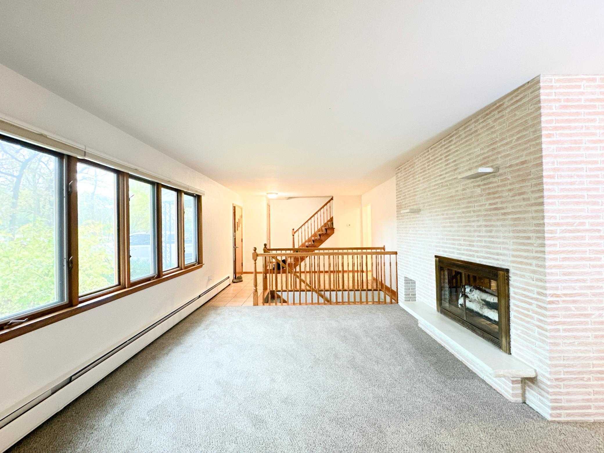 14633 7th Avenue NW Andover MN 55304