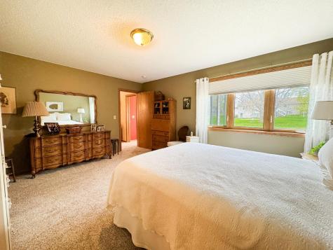 2208 Arrowwood Court Fergus Falls MN 56537