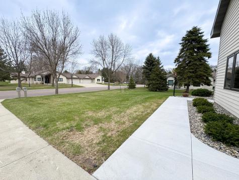 2208 Arrowwood Court Fergus Falls MN 56537