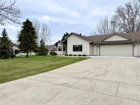 2208 Arrowwood Court Fergus Falls MN 56537