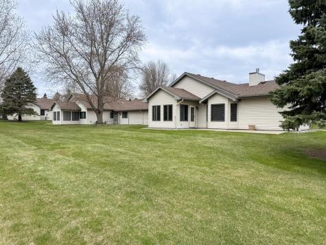 2208 Arrowwood Court Fergus Falls MN 56537