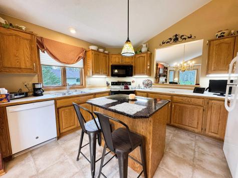 2208 Arrowwood Court Fergus Falls MN 56537