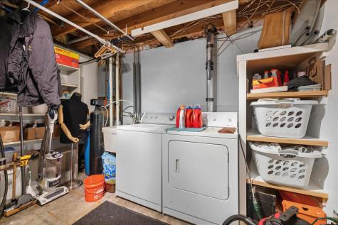12700 90th Place N Maple Grove MN 55369