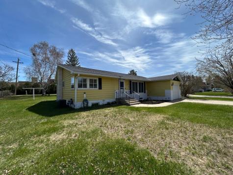 612 Front Avenue Park Rapids MN 56470
