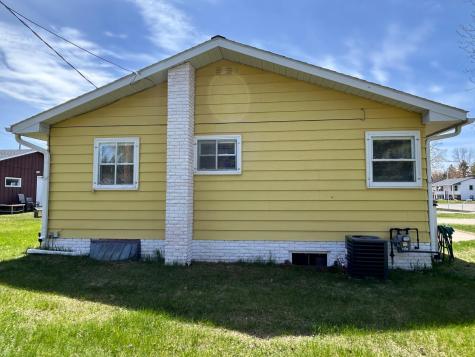 612 Front Avenue Park Rapids MN 56470