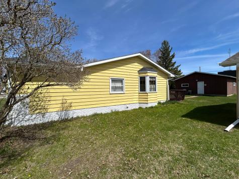612 Front Avenue Park Rapids MN 56470