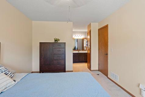 12900 45th Avenue N Plymouth MN 55442