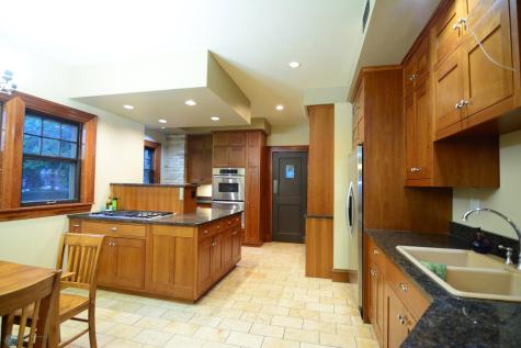 505 8th Street S Fargo ND 58103
