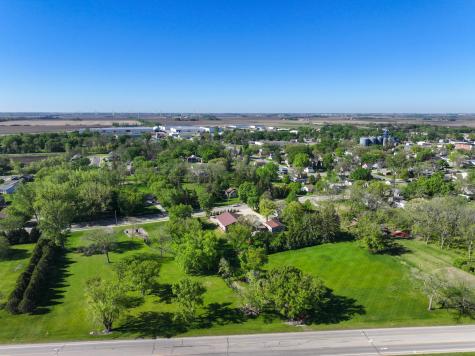 406 2nd Street NE Dodge Center MN 55927