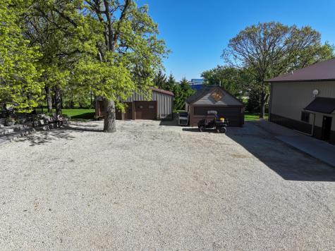 406 2nd Street NE Dodge Center MN 55927