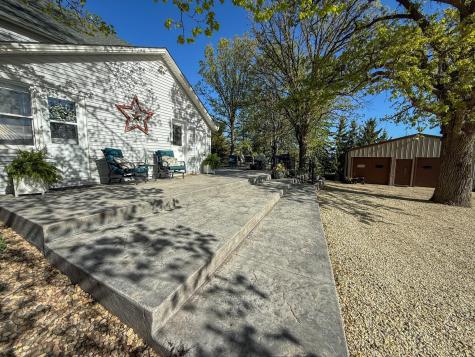 406 2nd Street NE Dodge Center MN 55927