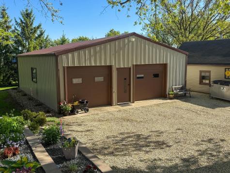 406 2nd Street NE Dodge Center MN 55927
