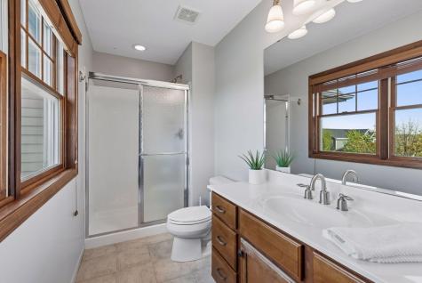 1800 Carriage Drive Victoria MN 55386
