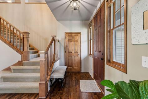 1800 Carriage Drive Victoria MN 55386