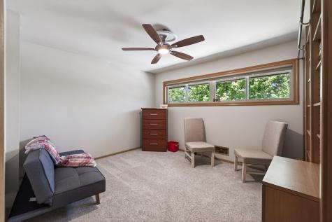 4717 Glenwood Avenue Golden Valley MN 55422