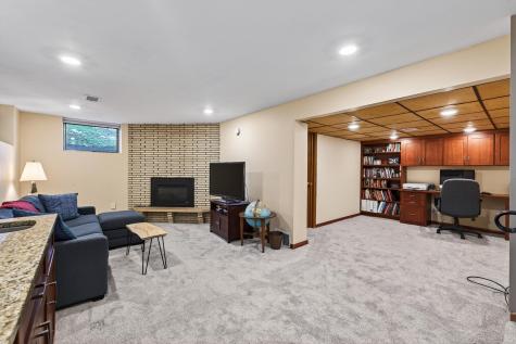 4717 Glenwood Avenue Golden Valley MN 55422