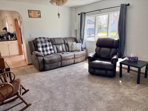 508 E Main Avenue Frazee MN 56544