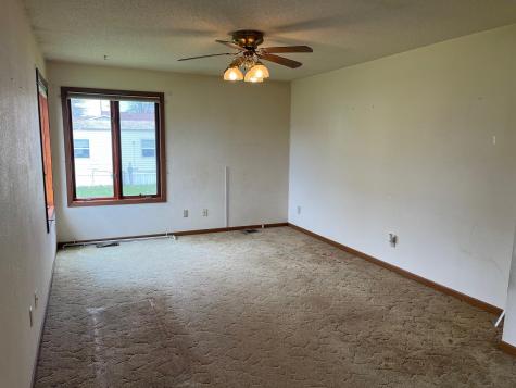 187 3rd Street Dawson MN 56232