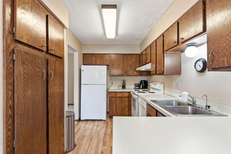 8361 W 100th Street Bloomington MN 55438