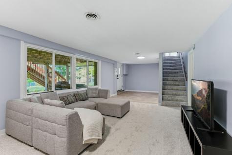676 Shryer Avenue W Roseville MN 55113