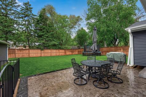1164 Grospoint Avenue N Oakdale MN 55128