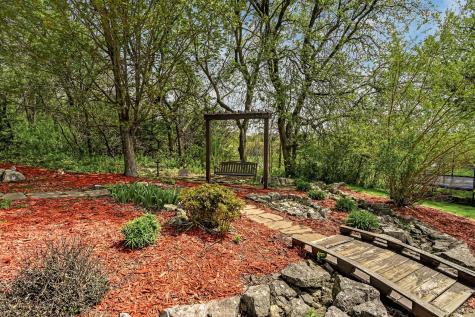 1020 Istas Lane SW Oronoco MN 55960