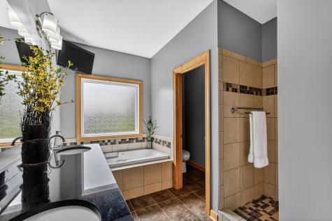 1020 Istas Lane SW Oronoco MN 55960