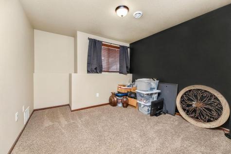 6089 55th Avenue S Fargo ND 58104