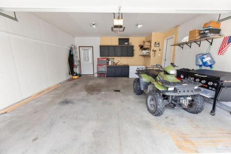 6089 55th Avenue S Fargo ND 58104