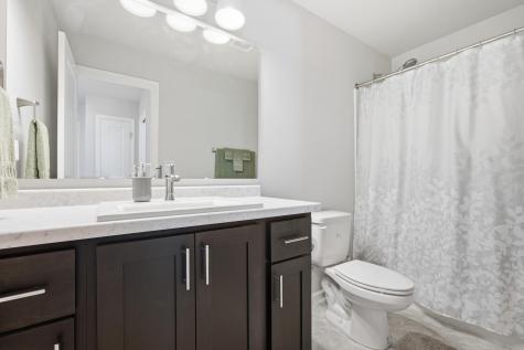 1588 67th Avenue S Fargo ND 58104
