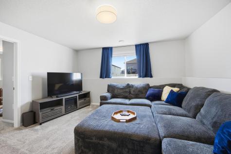 1588 67th Avenue S Fargo ND 58104