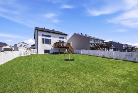 1588 67th Avenue S Fargo ND 58104