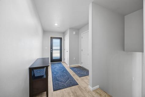 1588 67th Avenue S Fargo ND 58104