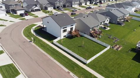 1588 67th Avenue S Fargo ND 58104