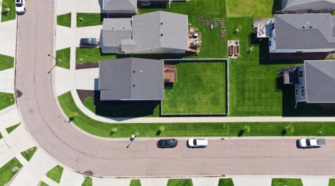 1588 67th Avenue S Fargo ND 58104